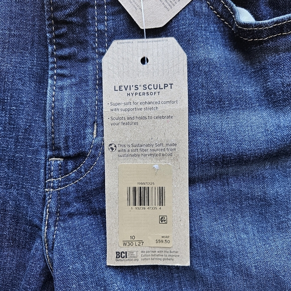 NWT Levi's Women's Boyfriend Jeans Mid Rise Tapered Leg Sz 10; 30x27 - Picture 7 of 7